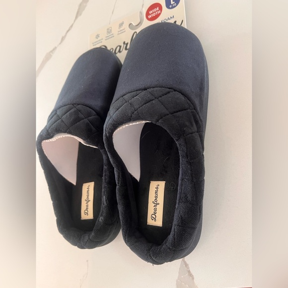 NWT Dearfoam slippers, Size L (9-10) - Picture 4 of 4